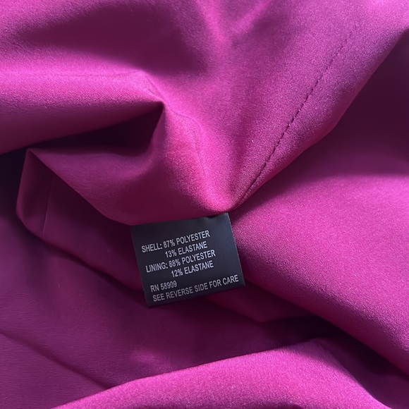 Gianni Bini Mariah 3/4 Sleeve Plunging V-Neck Velvet A-Line Dress. - Picture 12 of 14